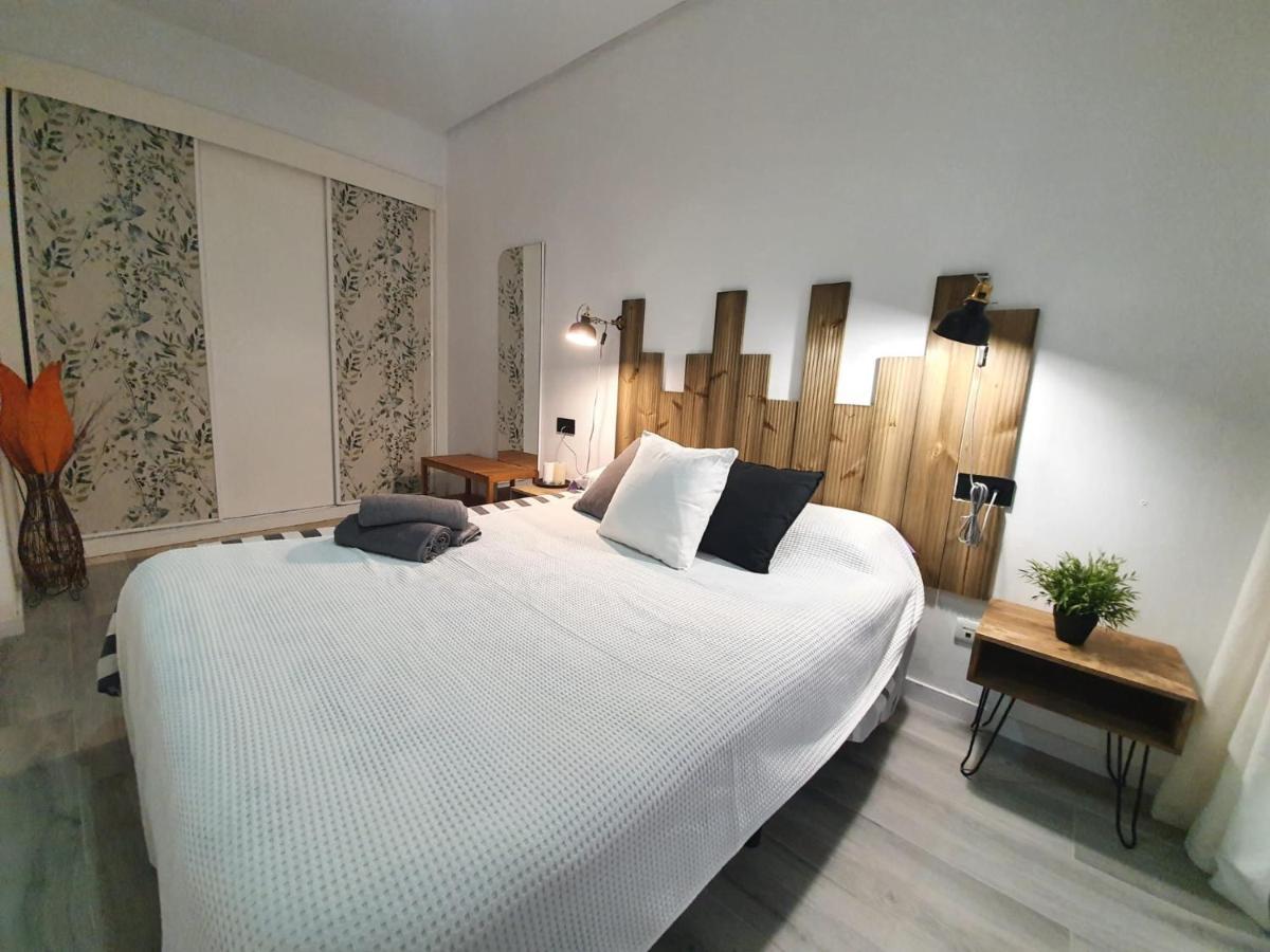 Apartamentos Alamos Málaga Exteriör bild