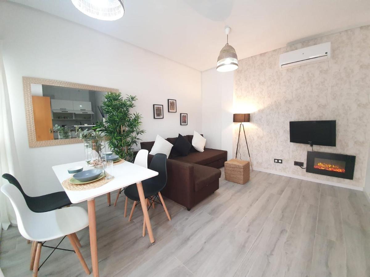 Apartamentos Alamos Málaga Exteriör bild